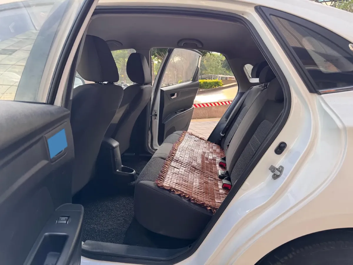 2019 Bestune B30 EV BEV 51.06KWH,autocango,china used car exporter,china ev exporter,chinese used car exporter,chinese used ev exporter