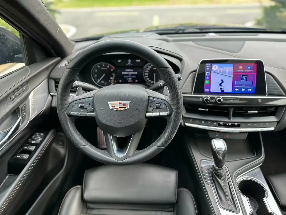 2021 Cadillac CT4 2.0T 237HP L4 8AT,autocango,china used car exporter,china ev exporter,chinese used car exporter,chinese used ev exporter