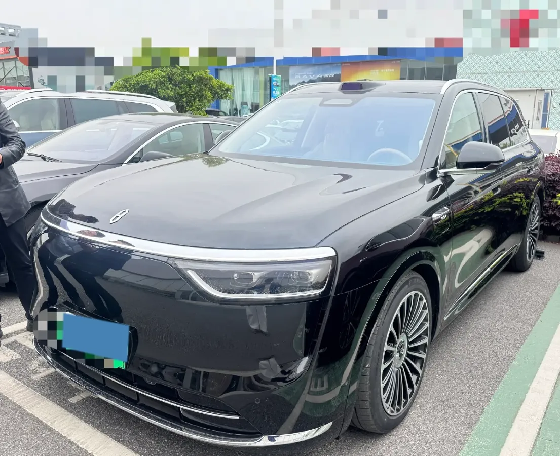2025 AITO AITO M8 REEV 160HP REEV 53.4KWH,autocango,china used car exporter,china ev exporter,chinese used car exporter,chinese used ev exporter