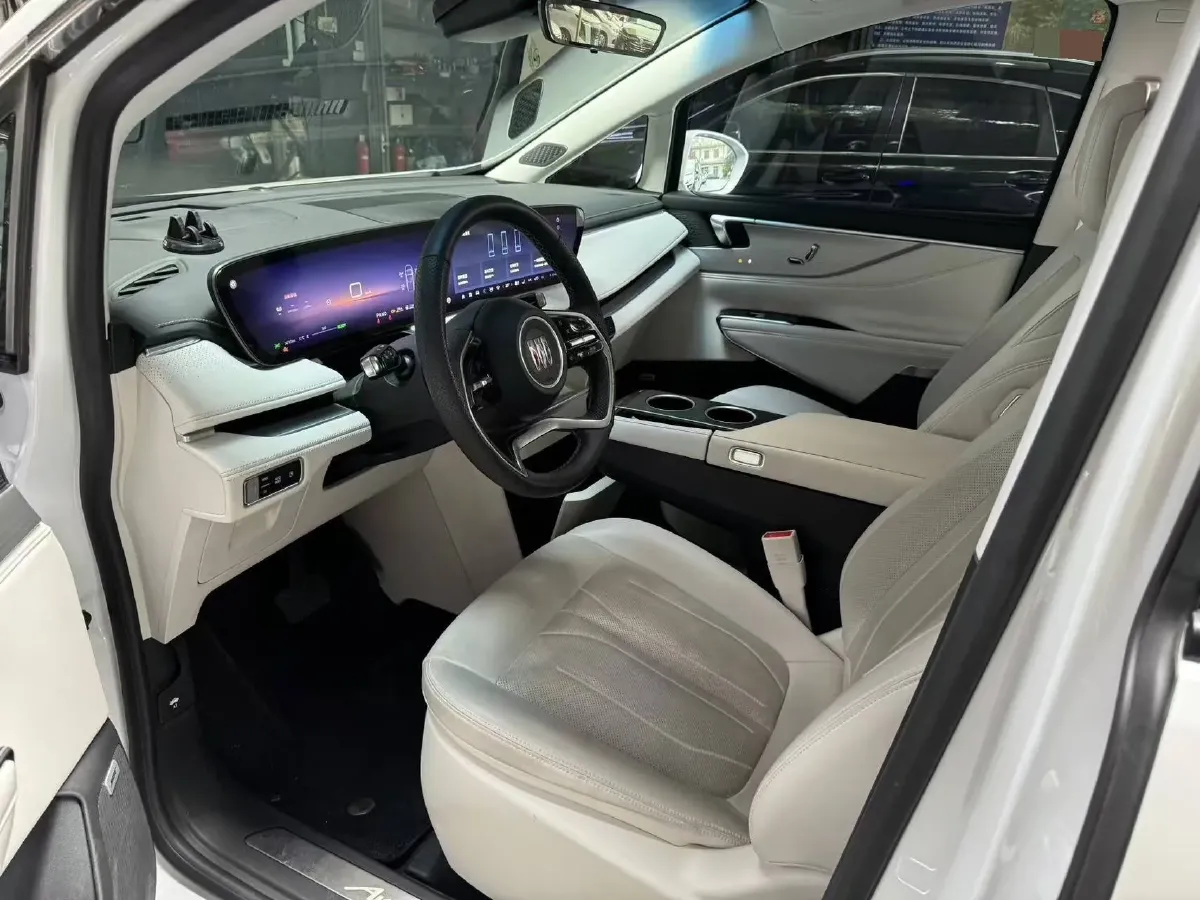 2024 Buick GL8 1.5T 180HP L4 2DHT PHEV 24.4KWH,autocango,china used car exporter,china ev exporter,chinese used car exporter,chinese used ev exporter