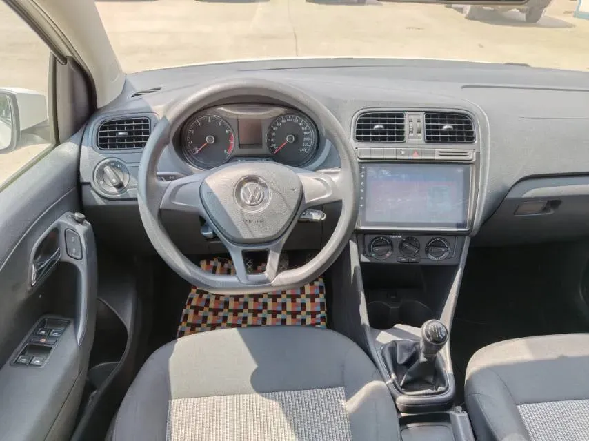 2016 Volkswagen Polo 1.4L 90HP L4 5MT,autocango,china used car exporter,china ev exporter,chinese used car exporter,chinese used ev exporter