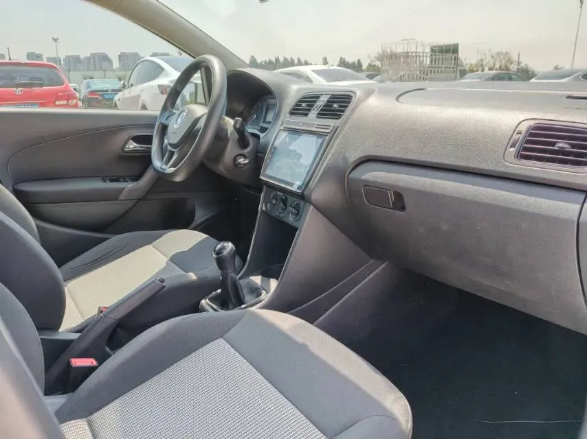 2016 Volkswagen Polo 1.4L 90HP L4 5MT,autocango,china used car exporter,china ev exporter,chinese used car exporter,chinese used ev exporter