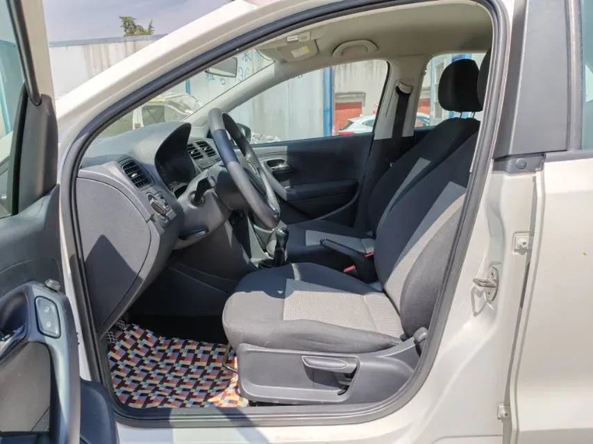 2016 Volkswagen Polo 1.4L 90HP L4 5MT,autocango,china used car exporter,china ev exporter,chinese used car exporter,chinese used ev exporter