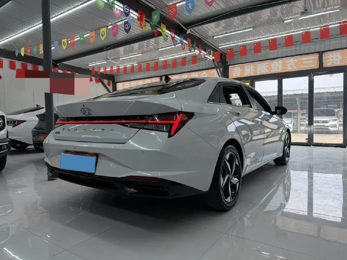 2021 Hyundai Elantra 1.5L 115HP L4 CVT,autocango,china used car exporter,china ev exporter,chinese used car exporter,chinese used ev exporter