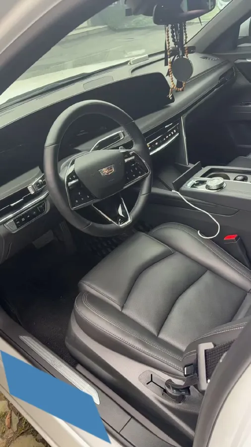 2023 Cadillac CT6 2.0T 237HP L4 10AT,autocango,china used car exporter,china ev exporter,chinese used car exporter,chinese used ev exporter