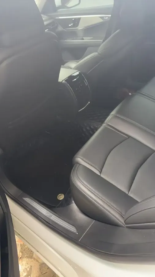 2023 Cadillac CT6 2.0T 237HP L4 10AT,autocango,china used car exporter,china ev exporter,chinese used car exporter,chinese used ev exporter