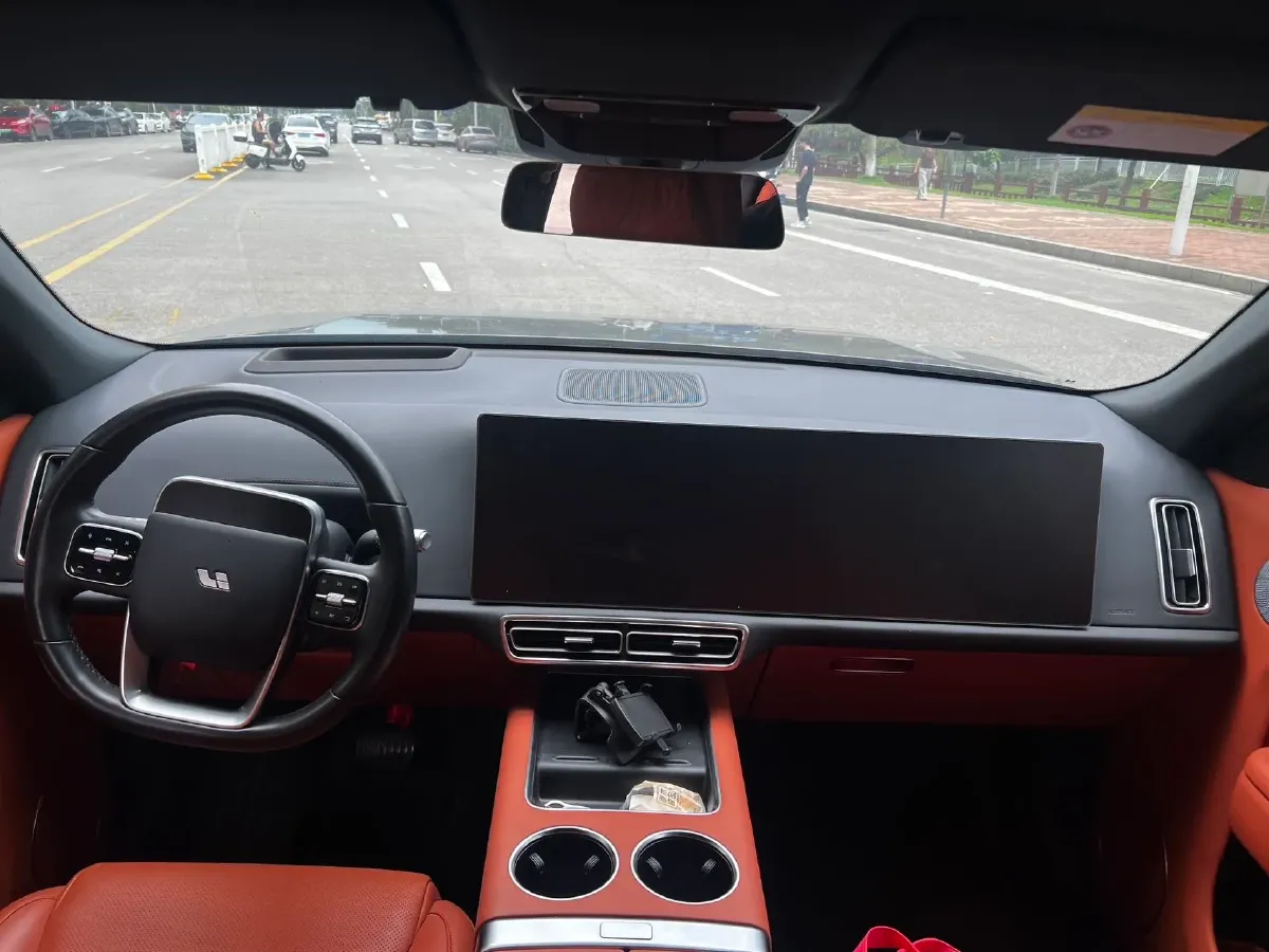 2023 Li L9 Range Extended 154HP REEV 42.6KWH,autocango,china used car exporter,china ev exporter,chinese used car exporter,chinese used ev exporter