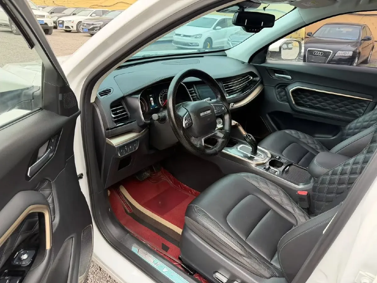 2020 Haval H6 1.5T 169HP L4 7DCT,autocango,china used car exporter,china ev exporter,chinese used car exporter,chinese used ev exporter