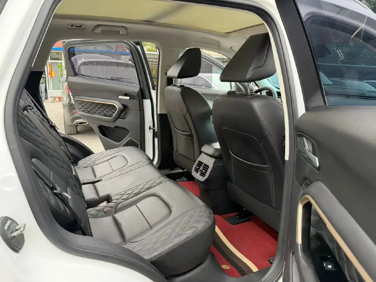 2020 Haval H6 1.5T 169HP L4 7DCT,autocango,china used car exporter,china ev exporter,chinese used car exporter,chinese used ev exporter