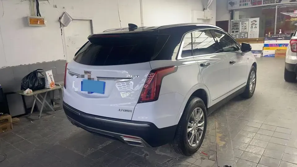 2022 Cadillac XT5 2.0T 237HP L4 9AT,autocango,china used car exporter,china ev exporter,chinese used car exporter,chinese used ev exporter