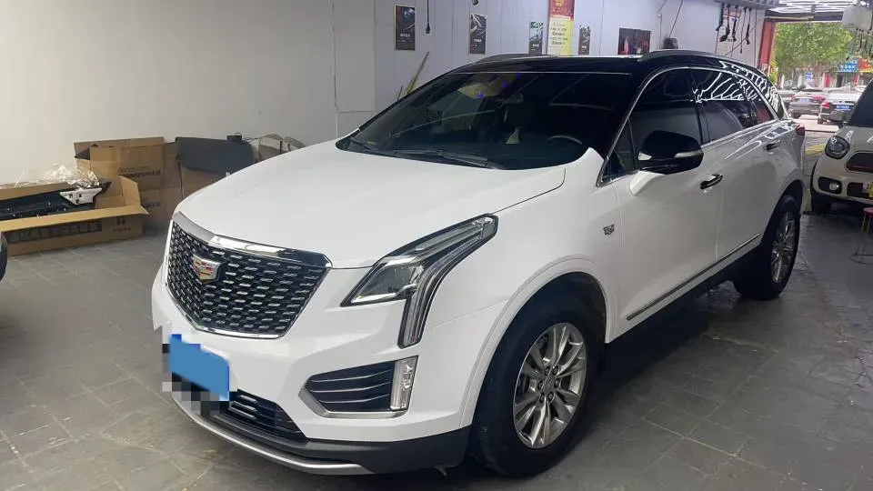 2022 Cadillac XT5 2.0T 237HP L4 9AT,autocango,china used car exporter,china ev exporter,chinese used car exporter,chinese used ev exporter