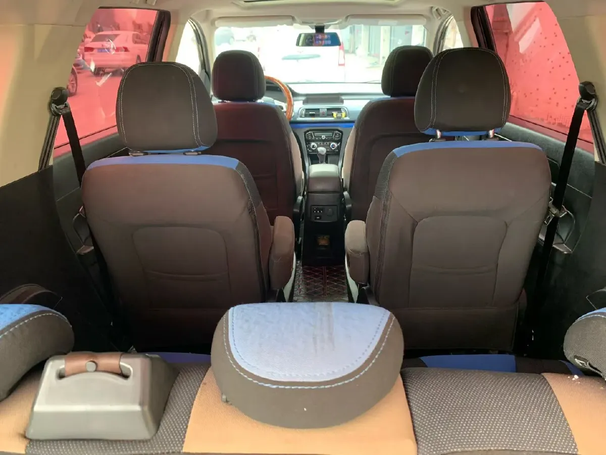 2017 BAIC WeiWang M50F 1.5L 116HP L4 5MT,autocango,china used car exporter,china ev exporter,chinese used car exporter,chinese used ev exporter