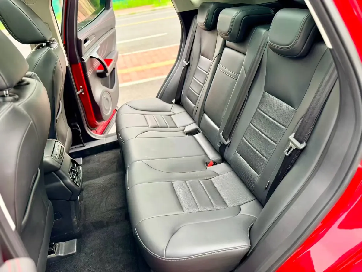 2019 WEY VV5 2.0T 224HP L4 7DCT,autocango,china used car exporter,china ev exporter,chinese used car exporter,chinese used ev exporter