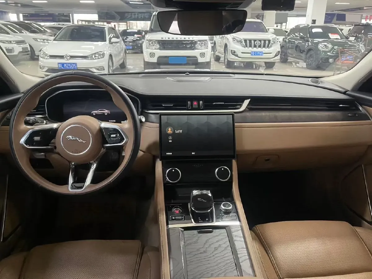 2023 Jaguar XFL 2.0T 250HP L4 8AT,autocango,china used car exporter,china ev exporter,chinese used car exporter,chinese used ev exporter