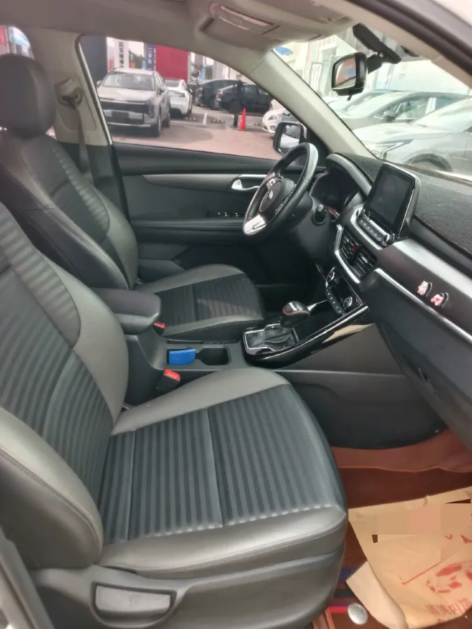 2018 Kia Sportage R 2.0L 160HP L4 6AT,autocango,china used car exporter,china ev exporter,chinese used car exporter,chinese used ev exporter