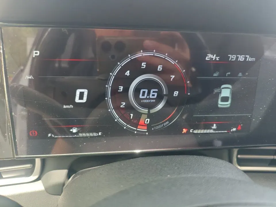 2021 Hyundai Elantra 1.5L 115HP L4 CVT,autocango,china used car exporter,china ev exporter,chinese used car exporter,chinese used ev exporter