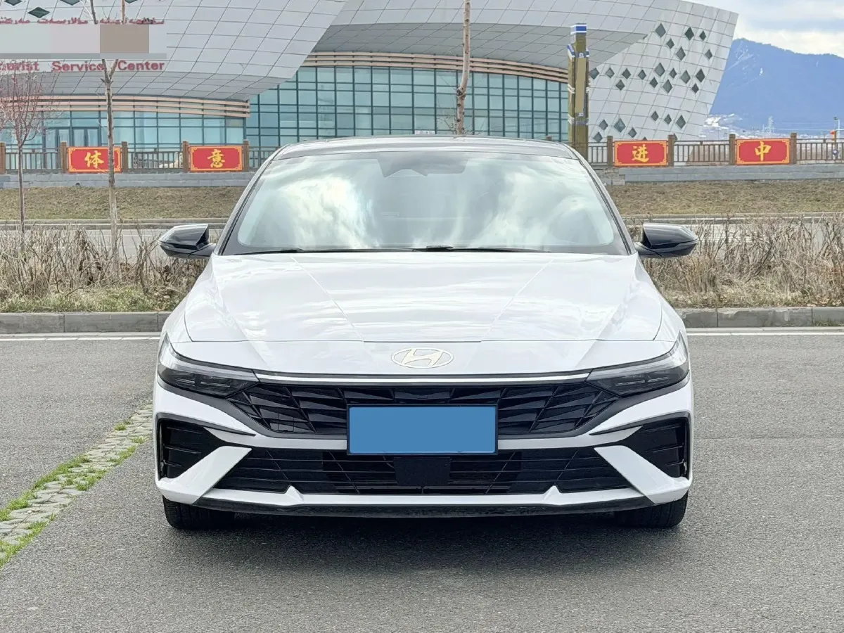 2023 Hyundai Elantra 1.5L 115HP L4 CVT,autocango,china used car exporter,china ev exporter,chinese used car exporter,chinese used ev exporter