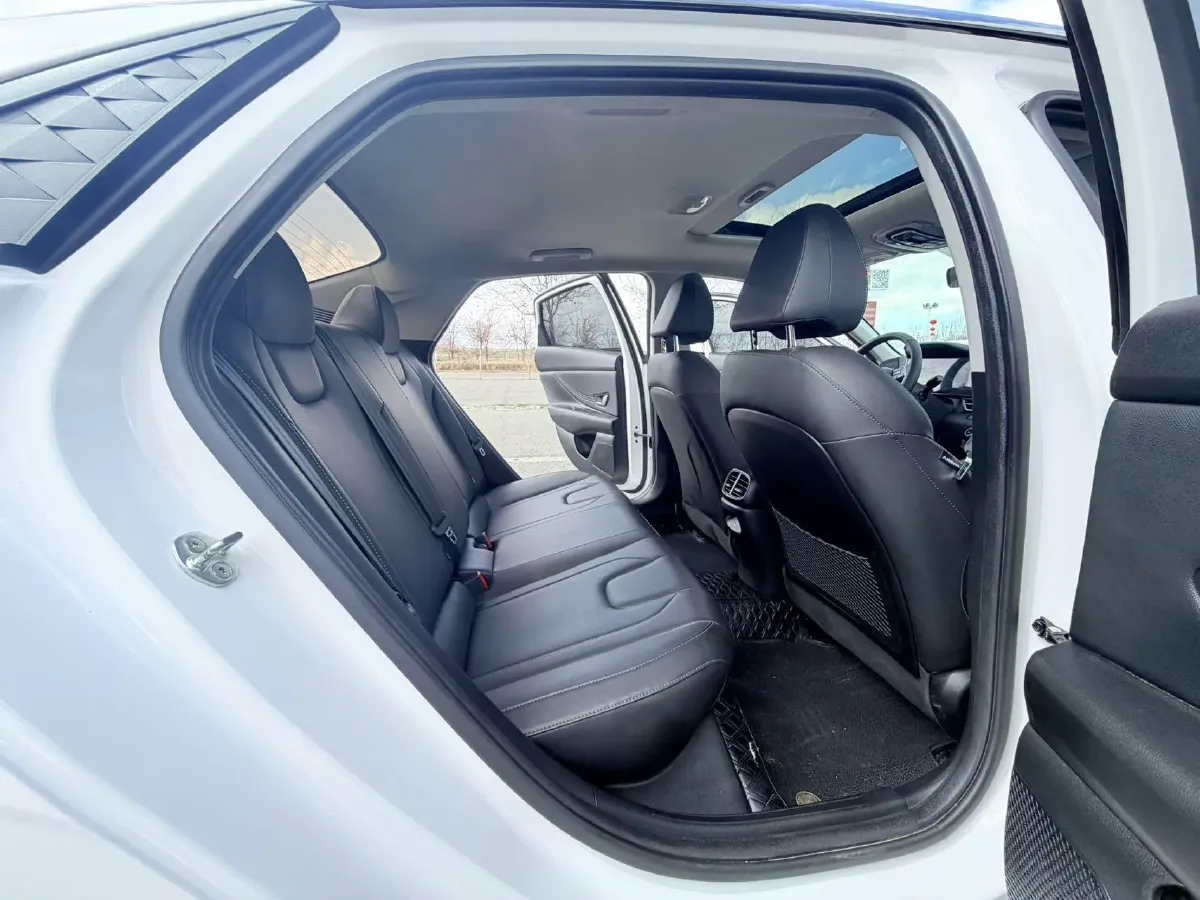 2023 Hyundai Elantra 1.5L 115HP L4 CVT,autocango,china used car exporter,china ev exporter,chinese used car exporter,chinese used ev exporter