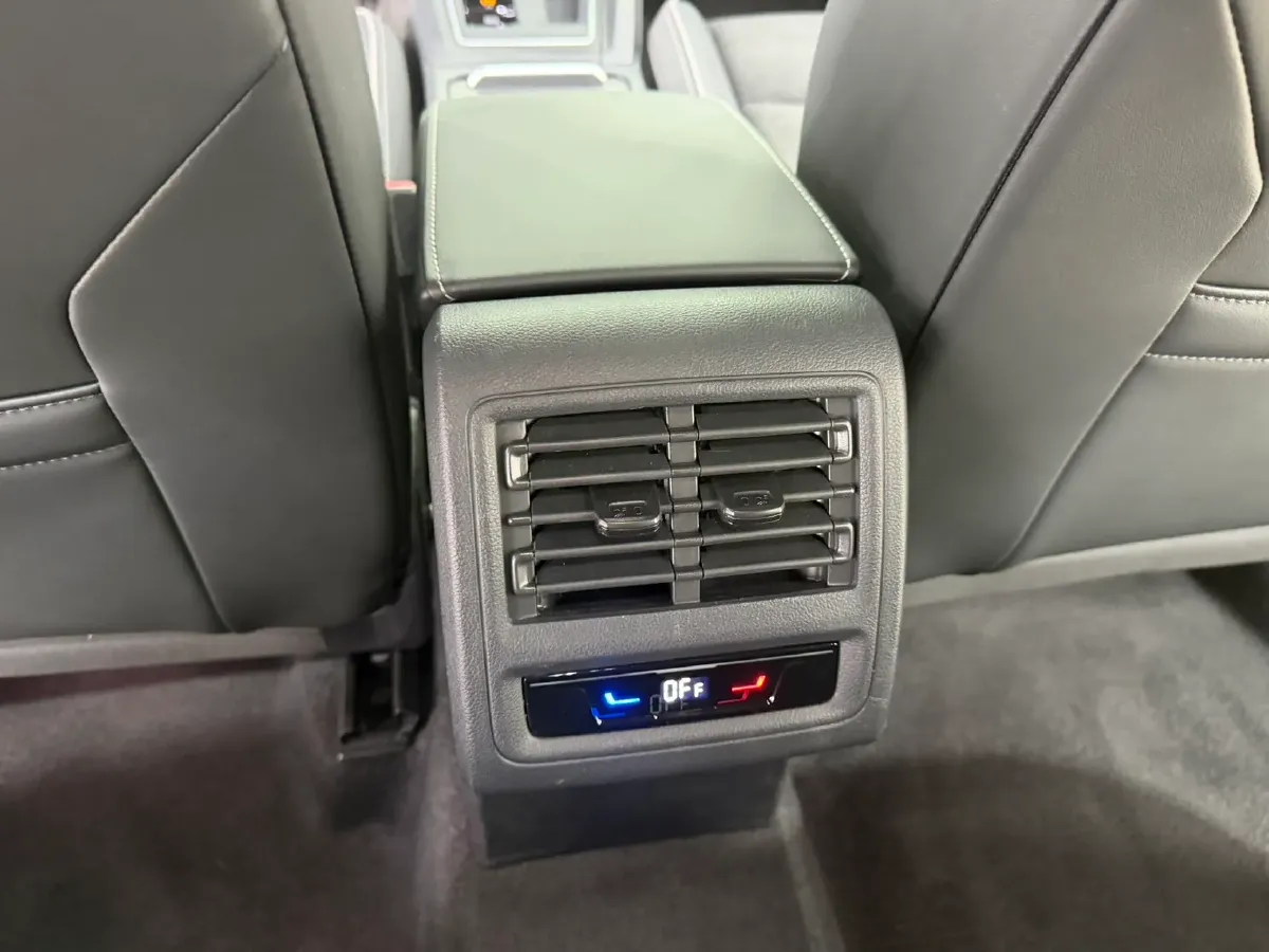 2021 Volkswagen Golf 1.4T 150HP L4 7DCT,autocango,china used car exporter,china ev exporter,chinese used car exporter,chinese used ev exporter