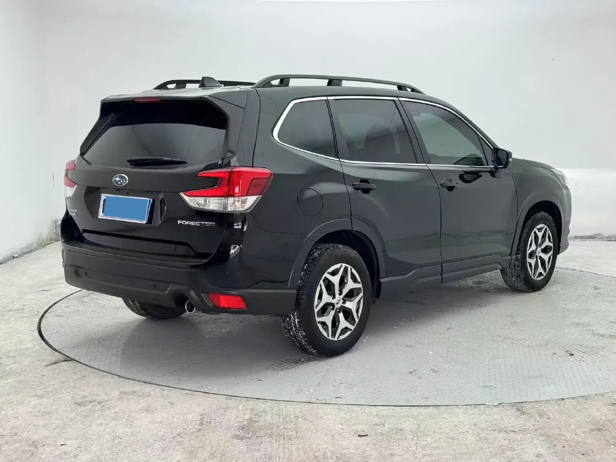 2022 Subaru Forester 2.0L 154HP H4 CVT,autocango,china used car exporter,china ev exporter,chinese used car exporter,chinese used ev exporter