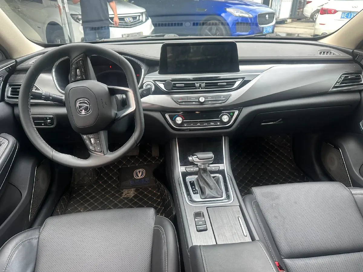 2021 ChangAn Raeton CC 1.5T 180HP L4 7DCT,autocango,china used car exporter,china ev exporter,chinese used car exporter,chinese used ev exporter