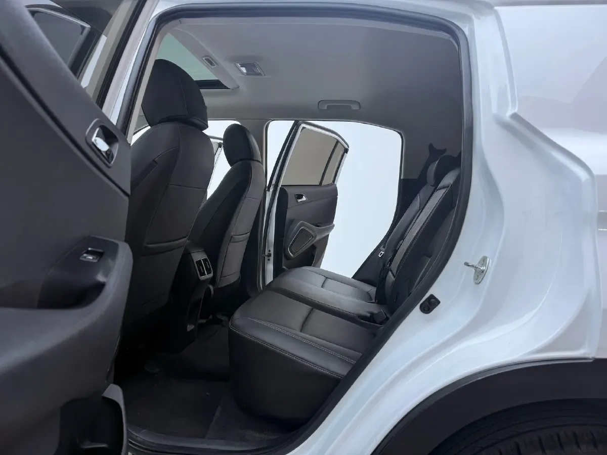 2021 Hyundai ix35 1.4T 140HP L4 7DCT,autocango,china used car exporter,china ev exporter,chinese used car exporter,chinese used ev exporter