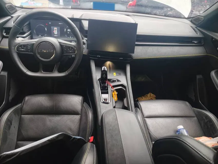 2023 LYNK&CO 03 2.0T 254HP L4 7DCT,autocango,china used car exporter,china ev exporter,chinese used car exporter,chinese used ev exporter