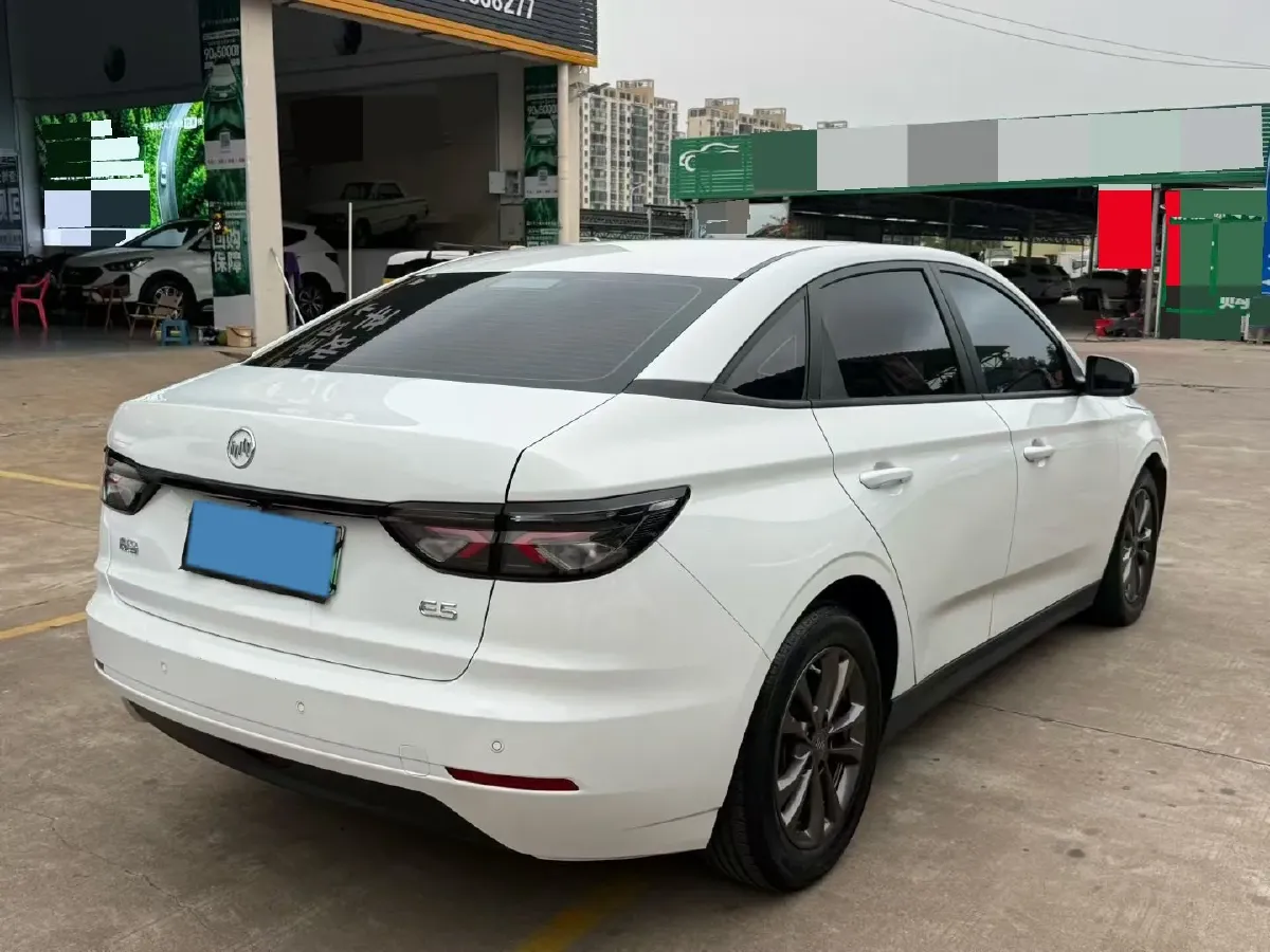 2021 Weltmeister E.5 BEV 49.92KWH,autocango,china used car exporter,china ev exporter,chinese used car exporter,chinese used ev exporter
