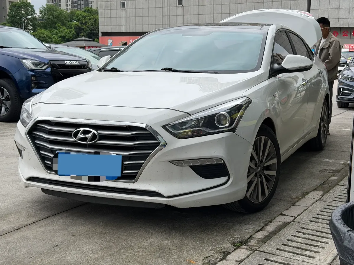 2019 Hyundai Mistra 1.8L 143HP L4 6AT,autocango,china used car exporter,china ev exporter,chinese used car exporter,chinese used ev exporter
