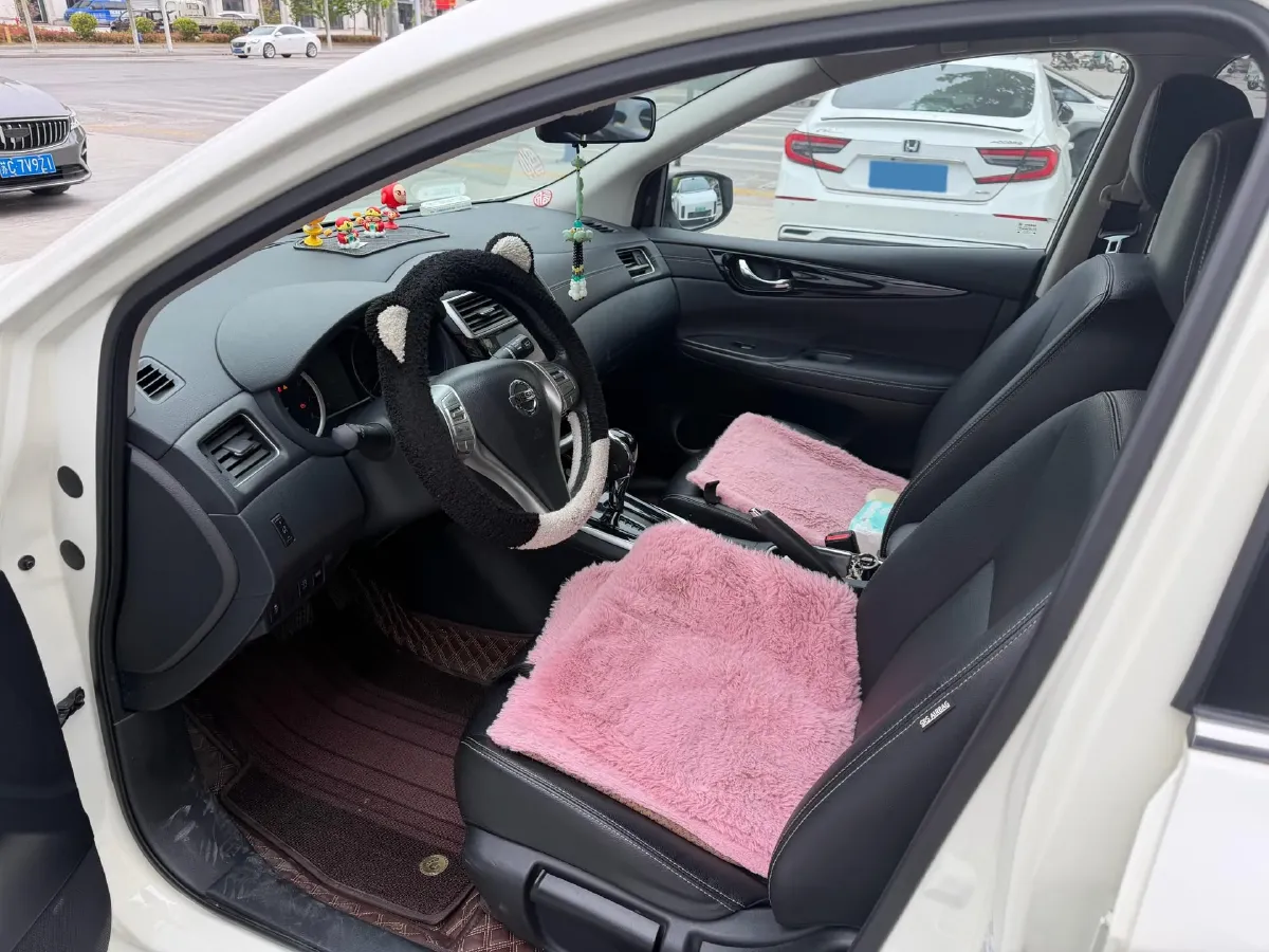 2023 Nissan Tiida 1.6L 122HP L4 CVT,autocango,china used car exporter,china ev exporter,chinese used car exporter,chinese used ev exporter