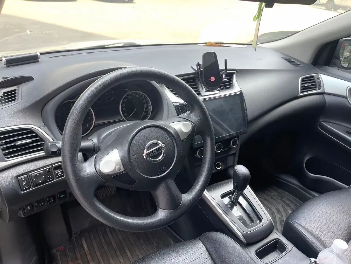 2021 Nissan Sylphy 1.6L 135HP L4 CVT,autocango,china used car exporter,china ev exporter,chinese used car exporter,chinese used ev exporter