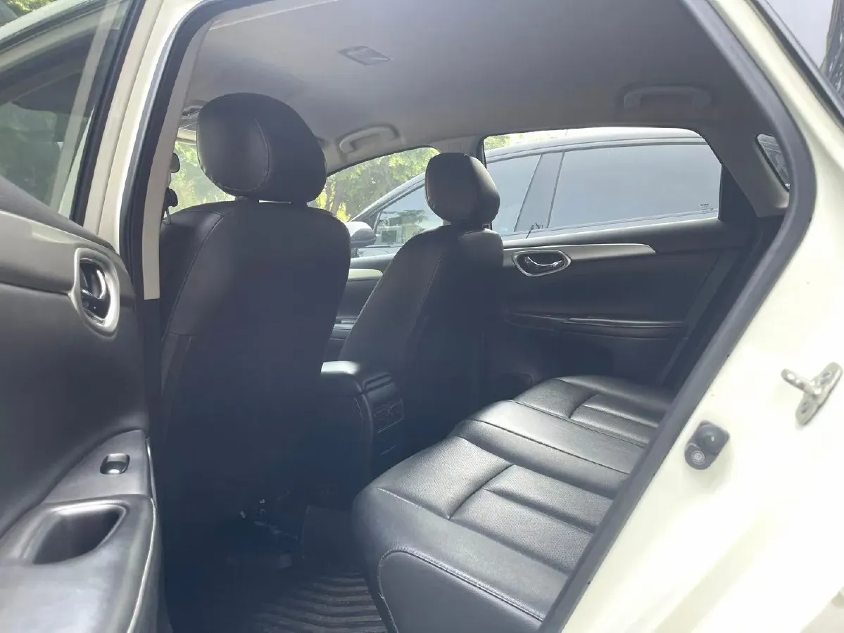 2021 Nissan Sylphy 1.6L 135HP L4 CVT,autocango,china used car exporter,china ev exporter,chinese used car exporter,chinese used ev exporter