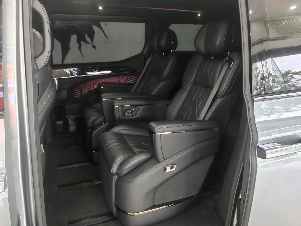 2024 Zeekr 009 BEV 108KWH,autocango,china used car exporter,china ev exporter,chinese used car exporter,chinese used ev exporter