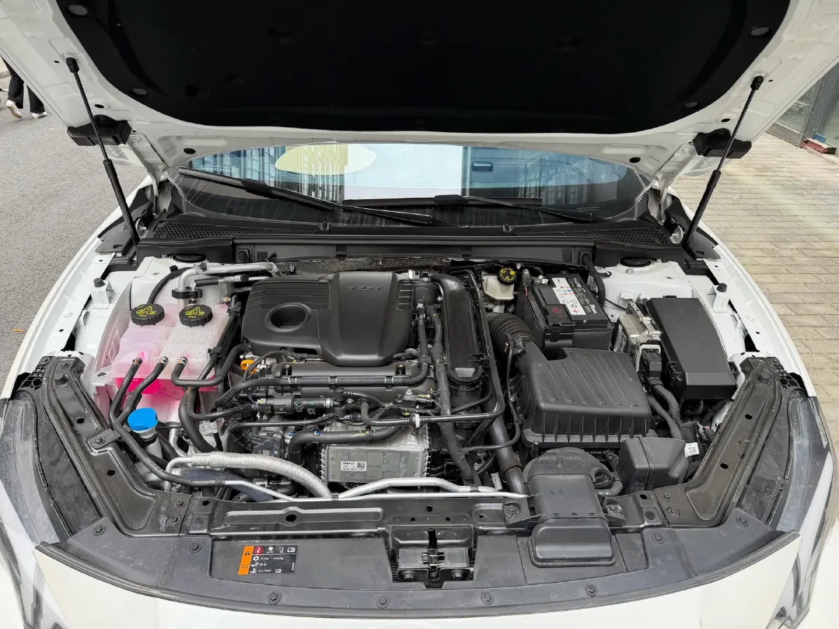 2025 MG 7 1.5T 188HP L4 7DCT,autocango,china used car exporter,china ev exporter,chinese used car exporter,chinese used ev exporter