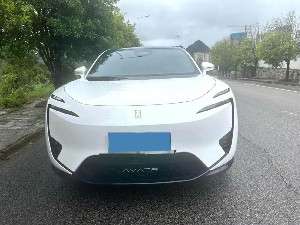 2025 Avatr 11 1.5T 156HP L4 REEV 39.05KWH,autocango,china used car exporter,china ev exporter,chinese used car exporter,chinese used ev exporter