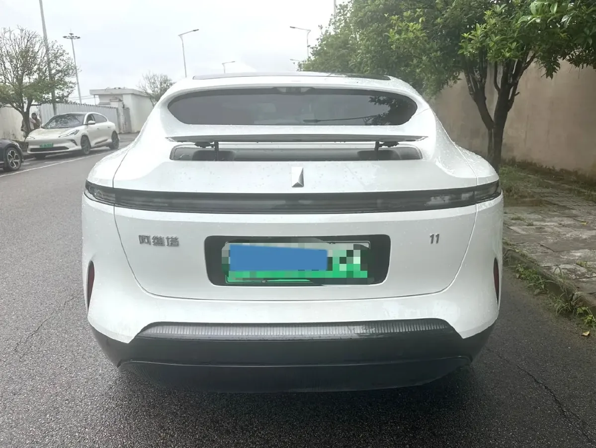 2025 Avatr 11 1.5T 156HP L4 REEV 39.05KWH,autocango,china used car exporter,china ev exporter,chinese used car exporter,chinese used ev exporter