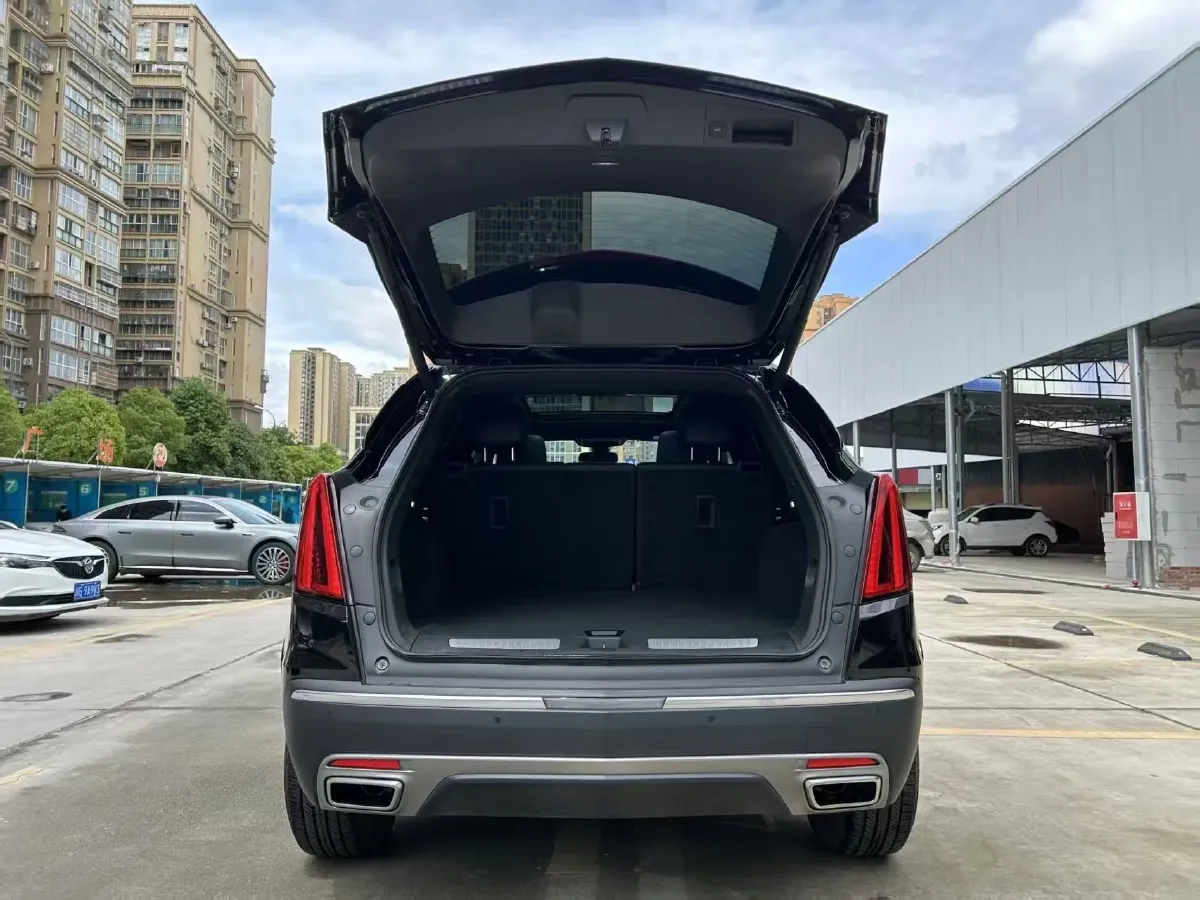 2021 Cadillac XT5 2.0T 237HP L4 9AT,autocango,china used car exporter,china ev exporter,chinese used car exporter,chinese used ev exporter
