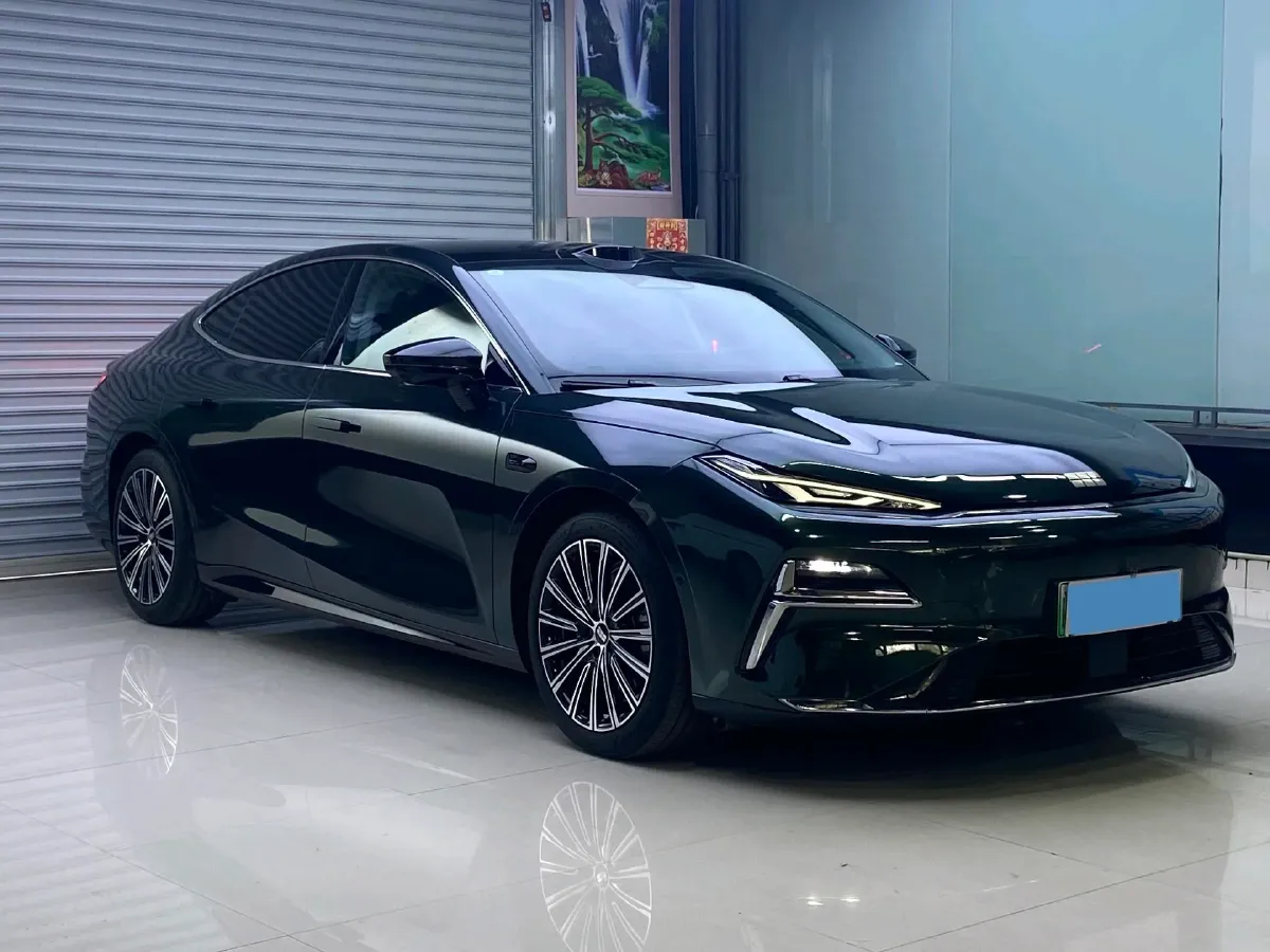 2025 Geely Galaxy Starshine 8 1.5L 112HP L4 1DHT PHEV,autocango,china used car exporter,china ev exporter,chinese used car exporter,chinese used ev exporter