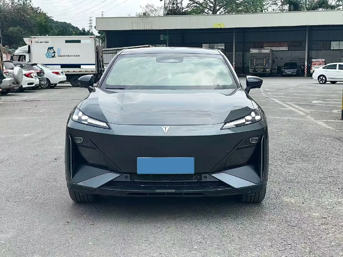 2025 Deepal S07 REEV 98HP REEV 31.73KWH,autocango,china used car exporter,china ev exporter,chinese used car exporter,chinese used ev exporter