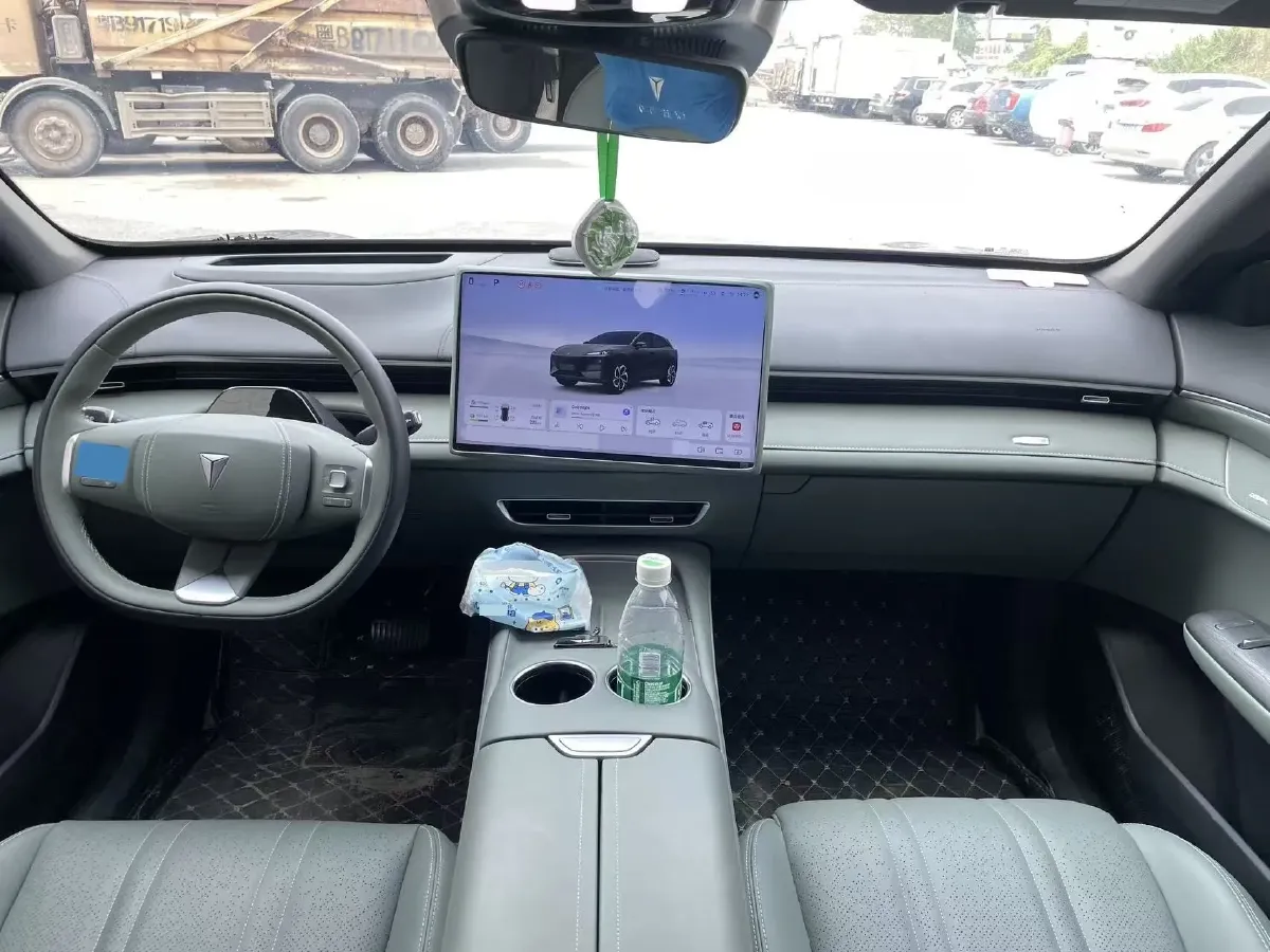 2025 Deepal S07 REEV 98HP REEV 31.73KWH,autocango,china used car exporter,china ev exporter,chinese used car exporter,chinese used ev exporter