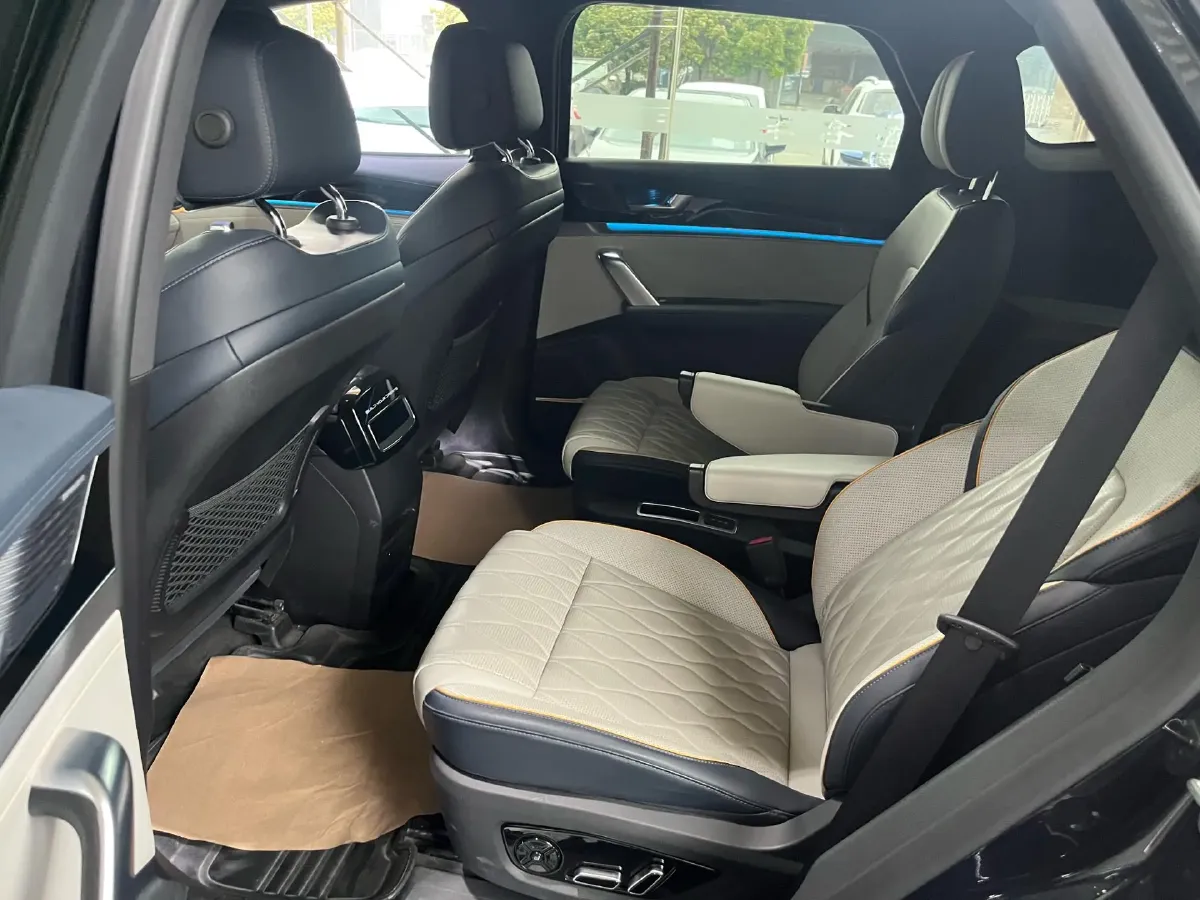 2022 Roewe iMAX8 BEV 90KWH,autocango,china used car exporter,china ev exporter,chinese used car exporter,chinese used ev exporter