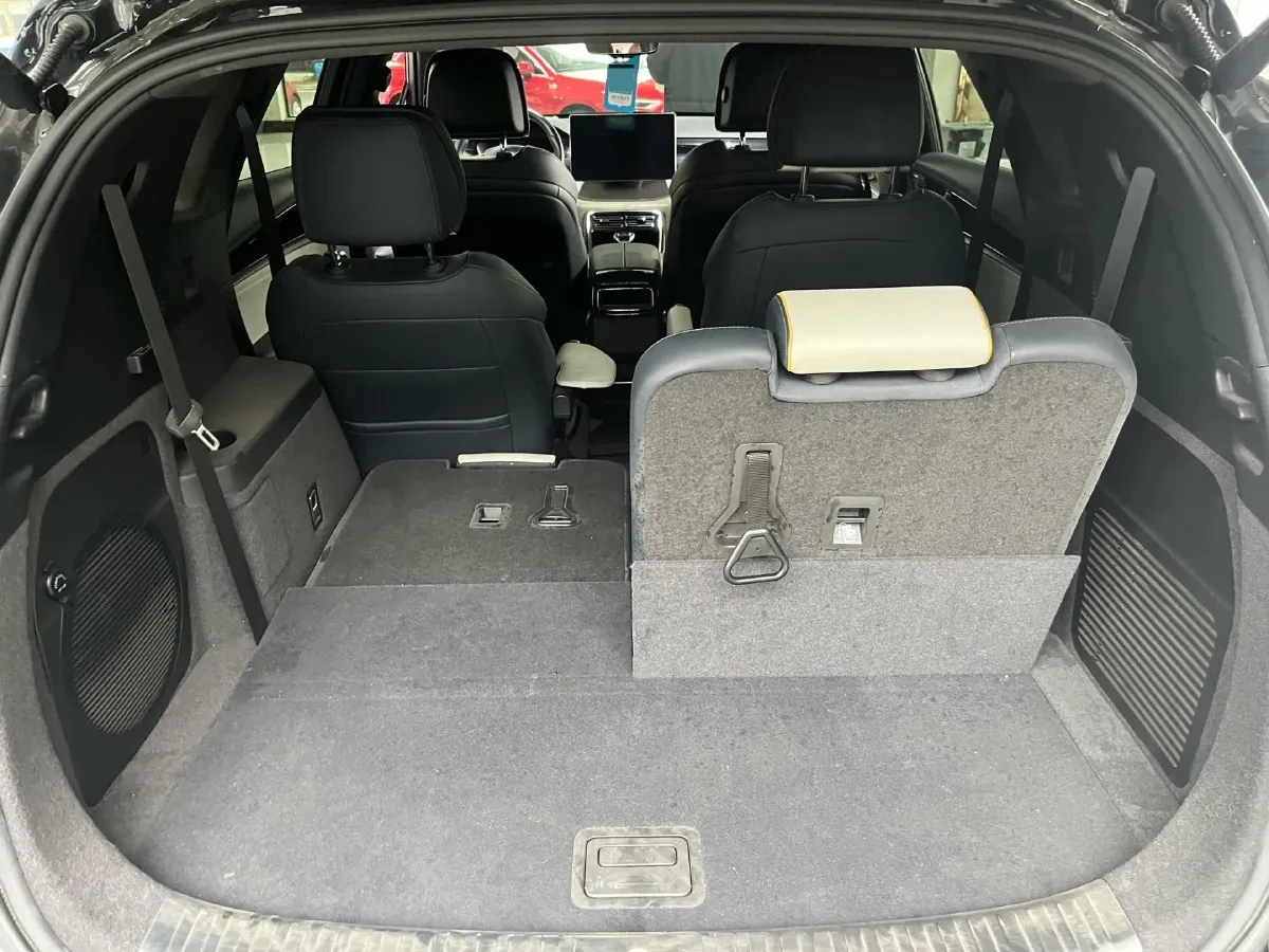 2022 Roewe iMAX8 BEV 90KWH,autocango,china used car exporter,china ev exporter,chinese used car exporter,chinese used ev exporter