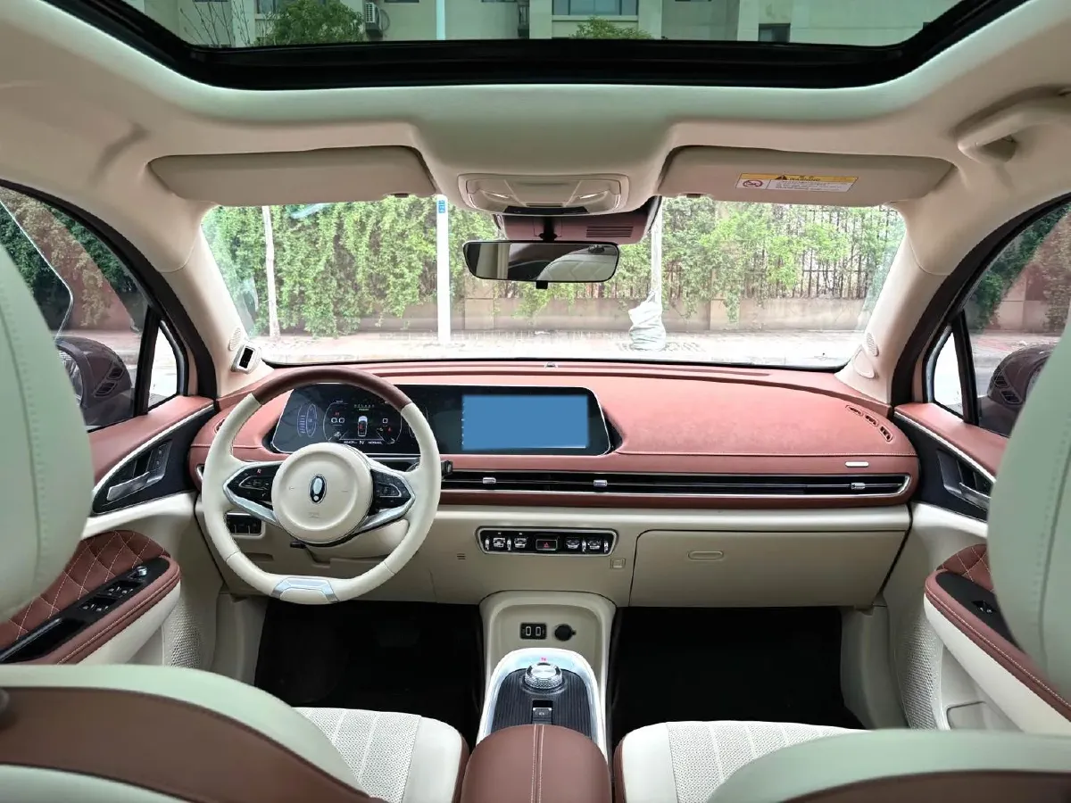 2022 ChangAn CS75 Plus 1.5T 178HP L4 6AT,autocango,china used car exporter,china ev exporter,chinese used car exporter,chinese used ev exporter