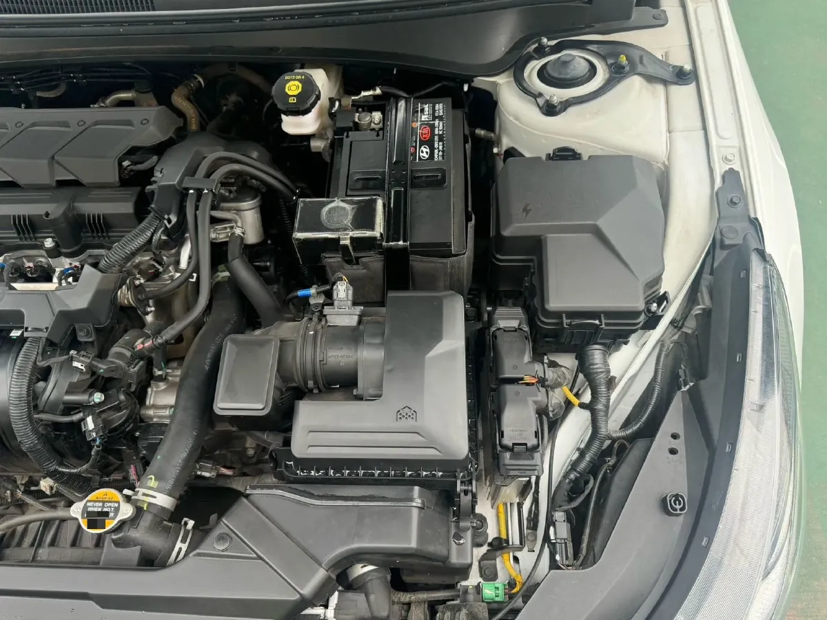 2022 Hyundai Elantra 1.5L 115HP L4 CVT,autocango,china used car exporter,china ev exporter,chinese used car exporter,chinese used ev exporter