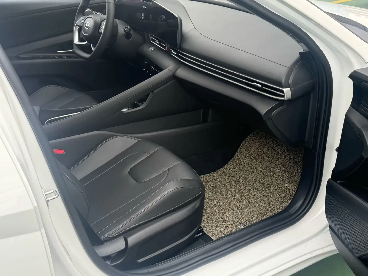 2022 Hyundai Elantra 1.5L 115HP L4 CVT,autocango,china used car exporter,china ev exporter,chinese used car exporter,chinese used ev exporter