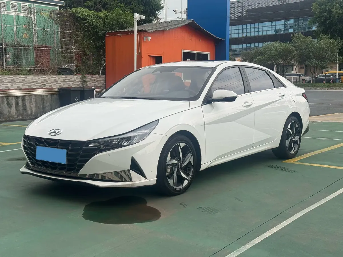 2022 Hyundai Elantra 1.5L 115HP L4 CVT,autocango,china used car exporter,china ev exporter,chinese used car exporter,chinese used ev exporter