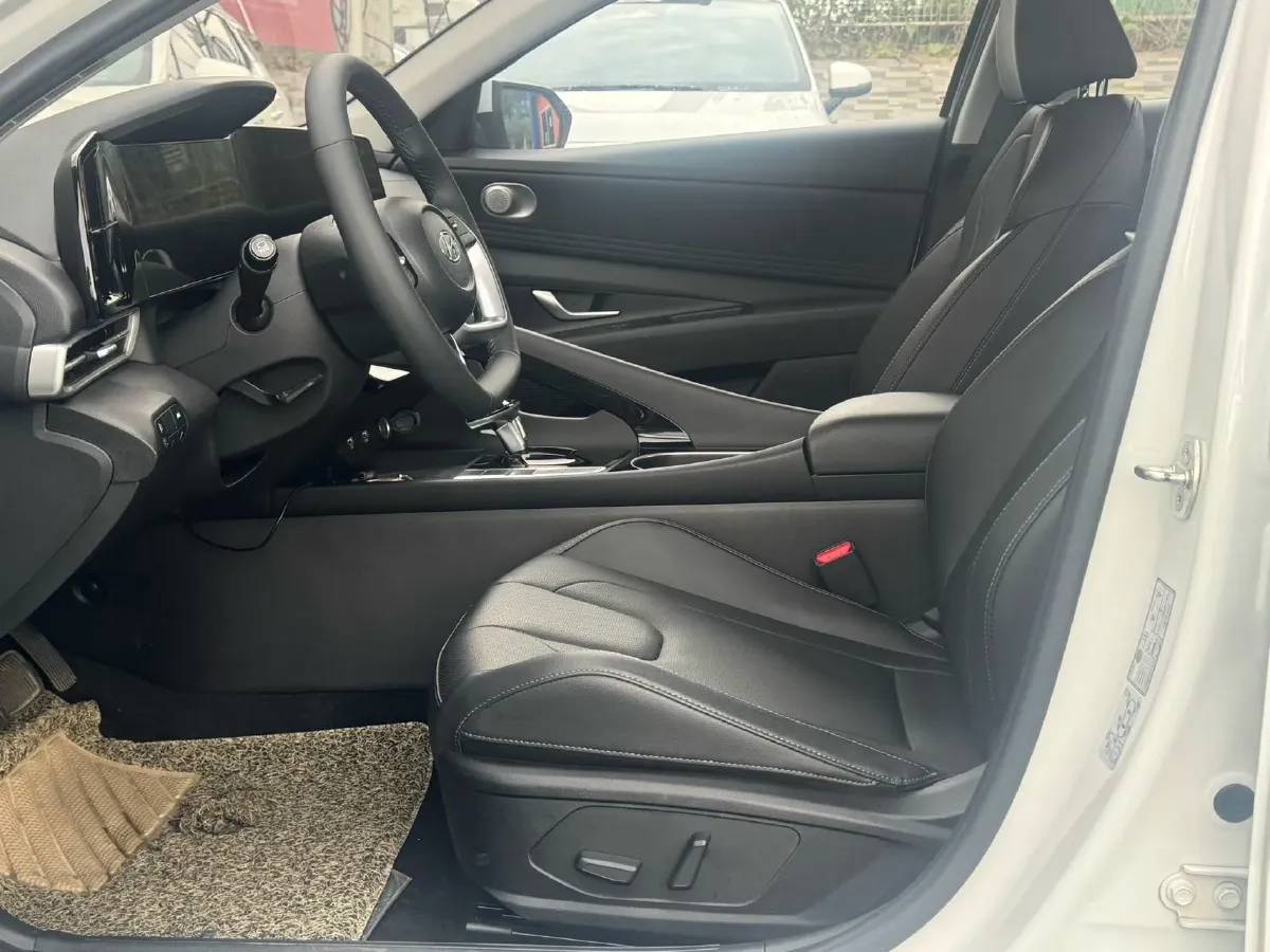 2022 Hyundai Elantra 1.5L 115HP L4 CVT,autocango,china used car exporter,china ev exporter,chinese used car exporter,chinese used ev exporter