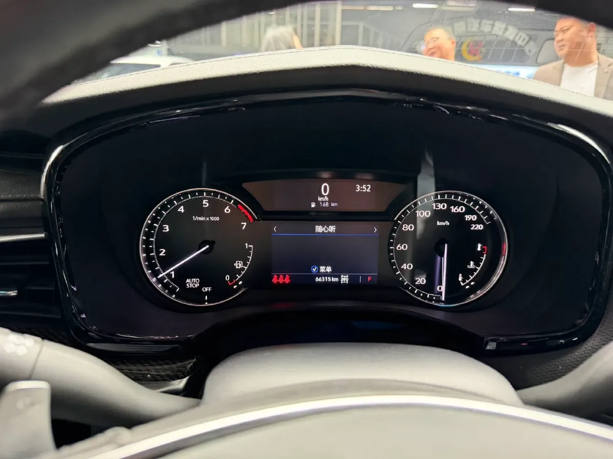 2021 Cadillac XT5 2.0T 237HP L4 9AT,autocango,china used car exporter,china ev exporter,chinese used car exporter,chinese used ev exporter