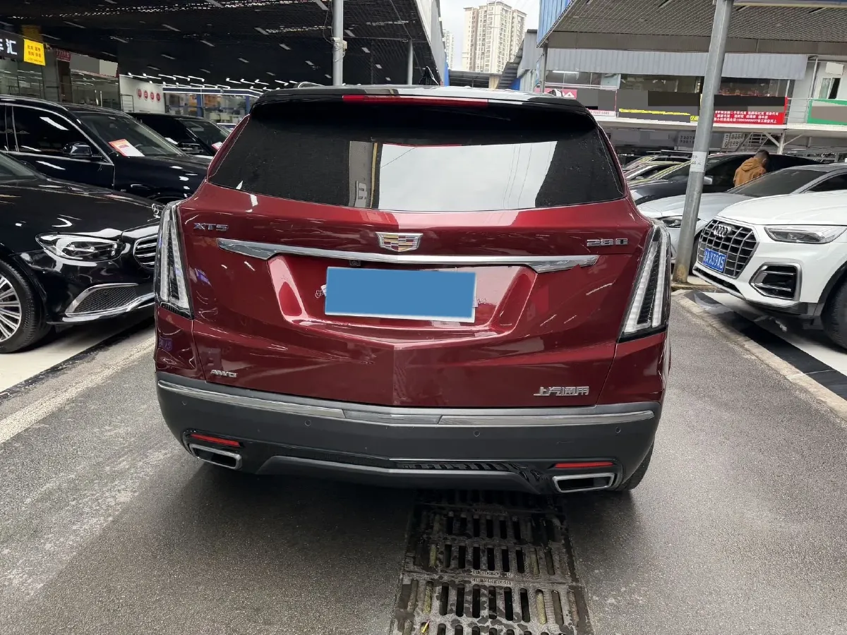 2021 Cadillac XT5 2.0T 237HP L4 9AT,autocango,china used car exporter,china ev exporter,chinese used car exporter,chinese used ev exporter