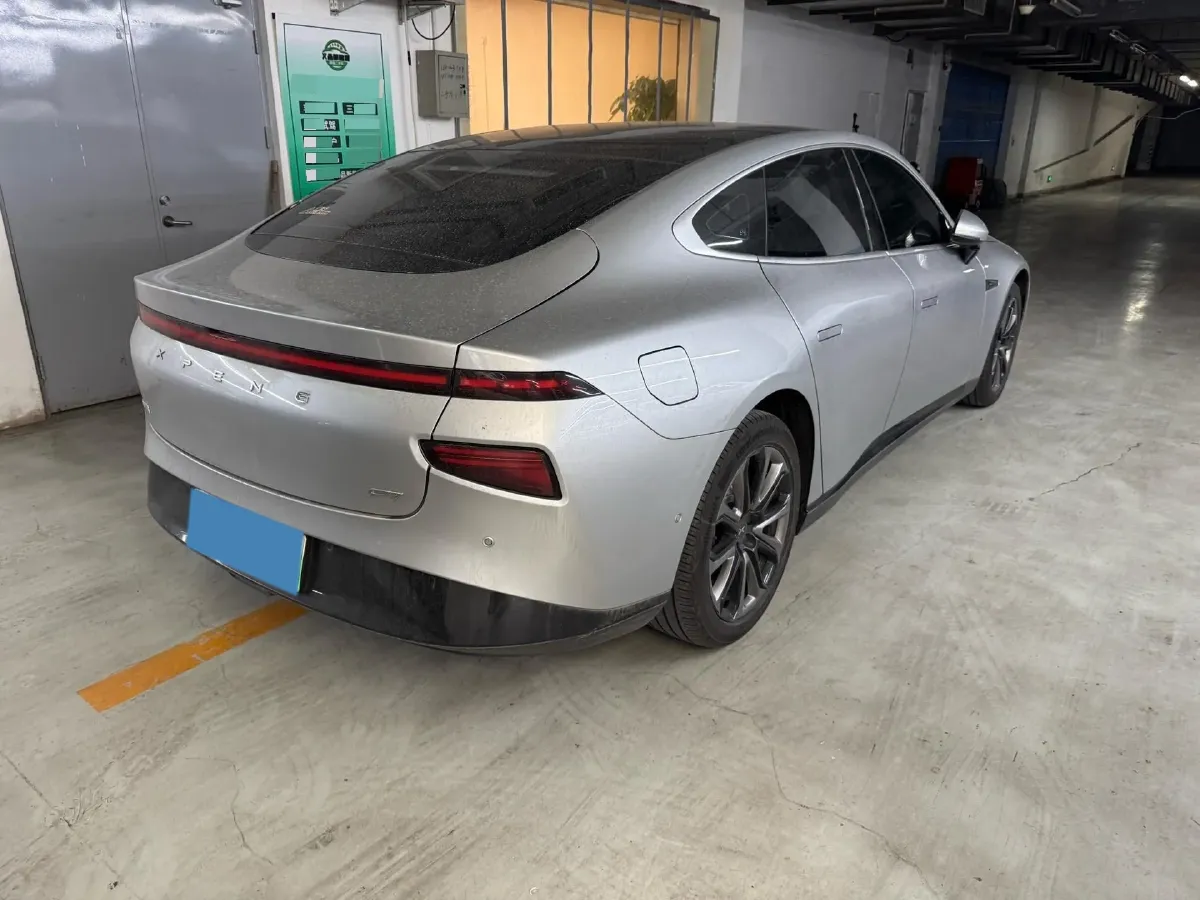 2020 DS 7 1.6T 215HP L4 8AT,autocango,china used car exporter,china ev exporter,chinese used car exporter,chinese used ev exporter
